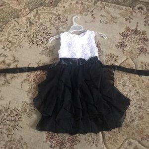 Girls size 8 dress